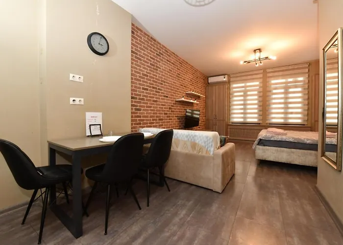 Suite 94 3