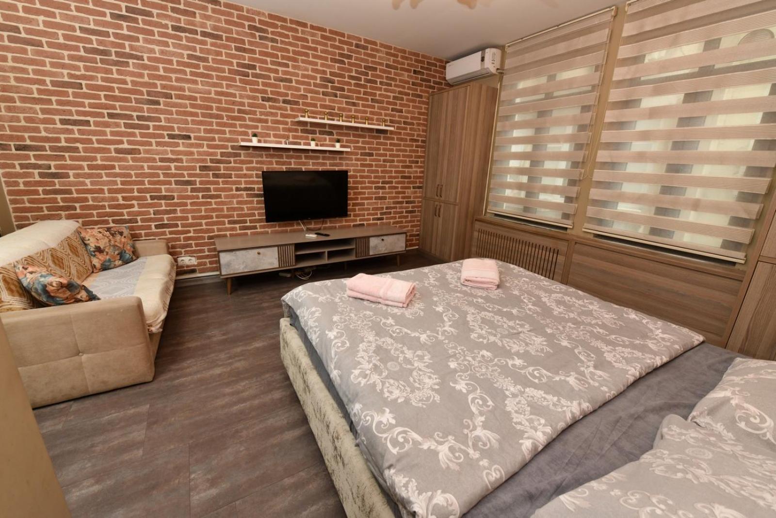 94 3 Apartment